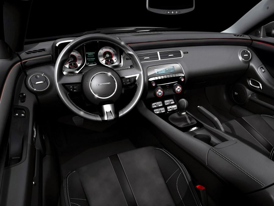  Chevrolet Camaro Black Concept 2008 года  (фото 2 из 13)